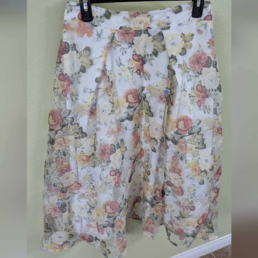 Gracia Floral A-line Skirt